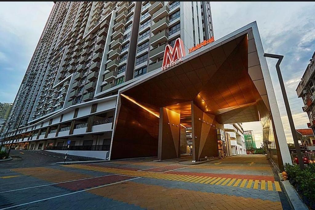 Pangsapuri M Vertica Residences In Skyline View Luxury *
