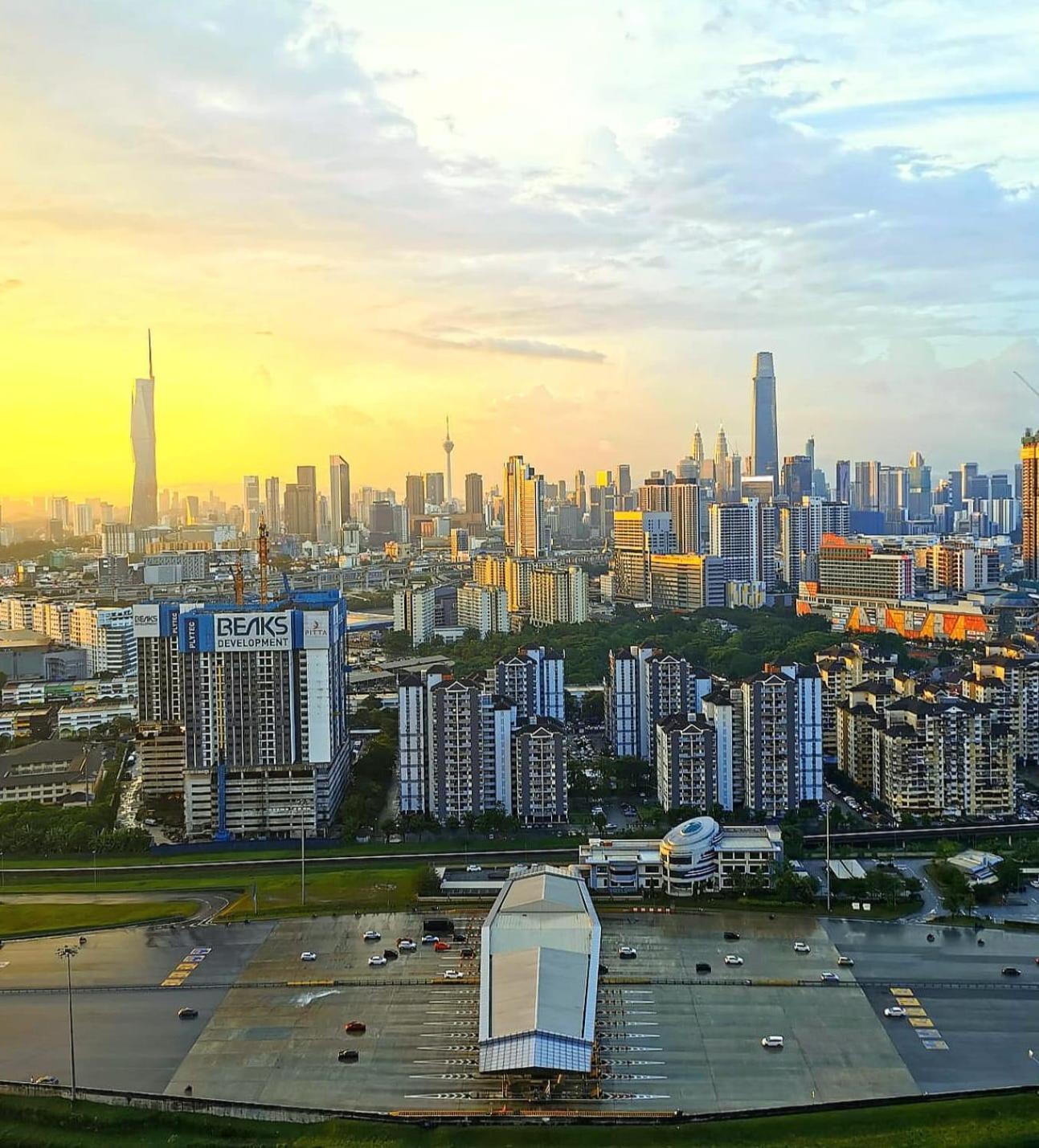 M Vertica Residences In Skyline View Luxury Kuala Lumpur