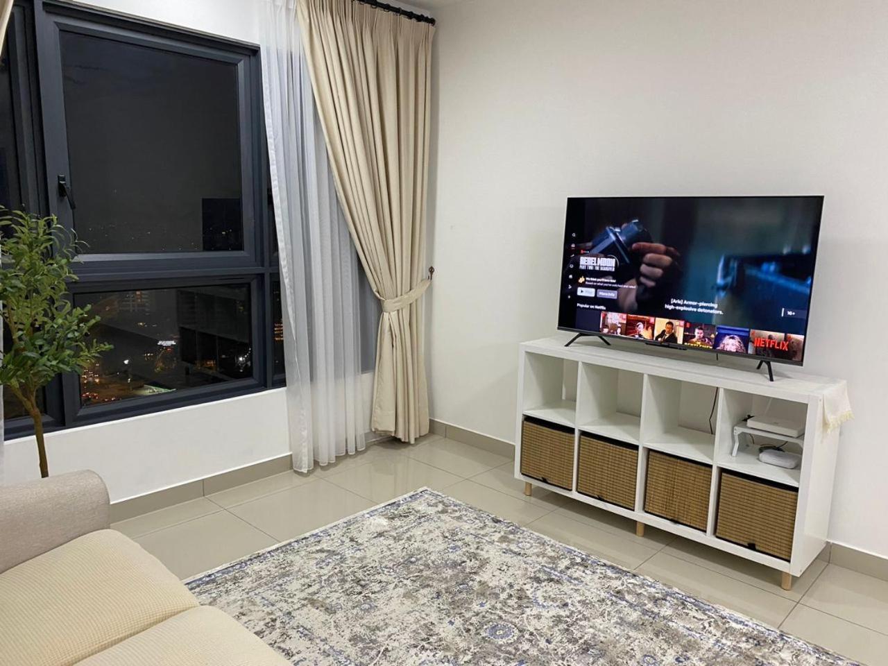 Pangsapuri M Vertica Residences In Skyline View Luxury